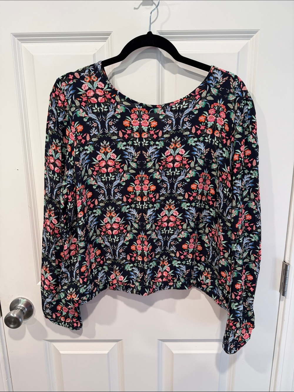 Women's Floral Scoop Neck Blouse - Navy with Pink Floral